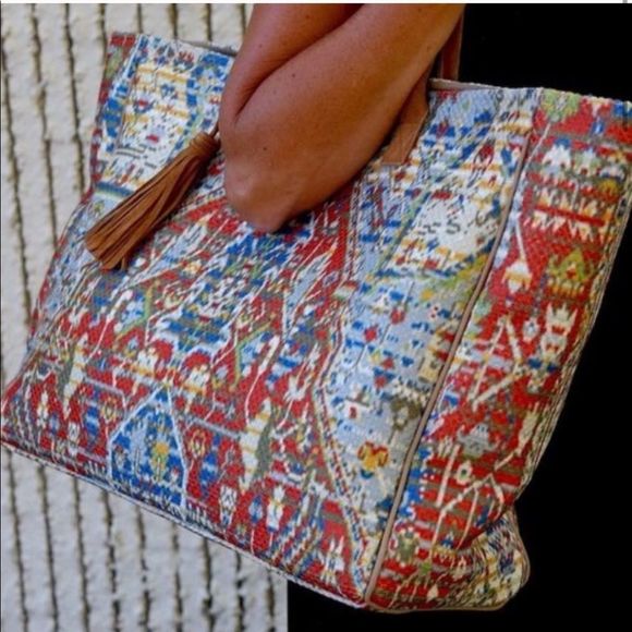 “PERSIAN NIGHTS” Weekender Bag - Picture 4 of 6